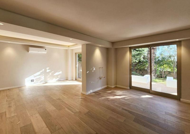 5 Bedroom Property for Sale in Camps Bay Western Cape